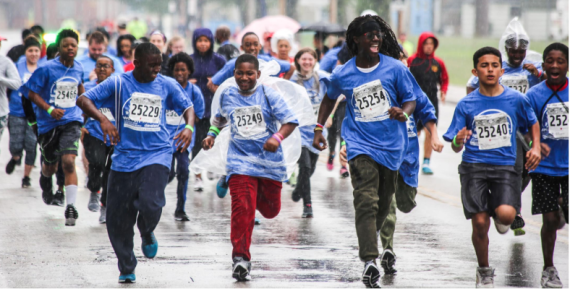 YMCA volunteers race at We Run This City